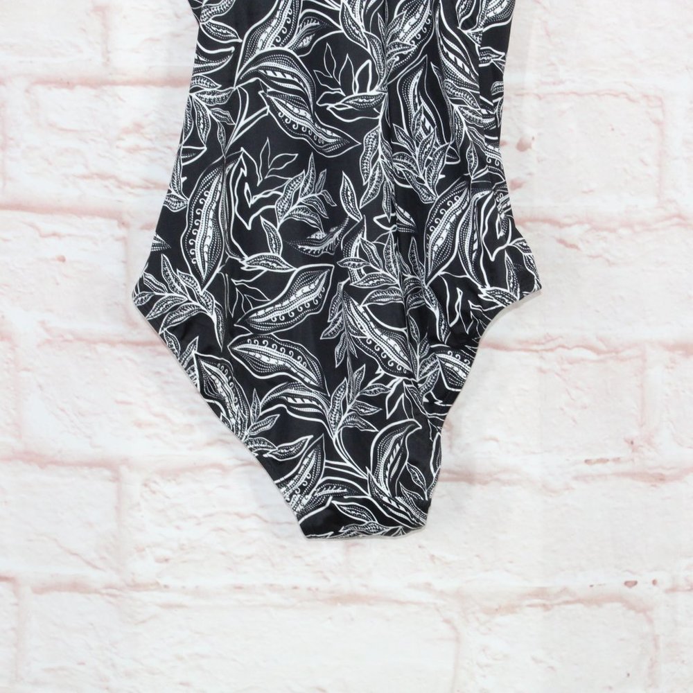 LL Bean Black Botanical Squareneck Tanksuit One-Piece Swimwear Size 12 - Picture 6 of 10